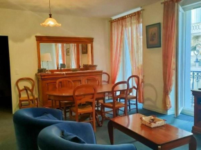 Appartement Cauterets, 4 pièces, 8 personnes - FR-1-234-165